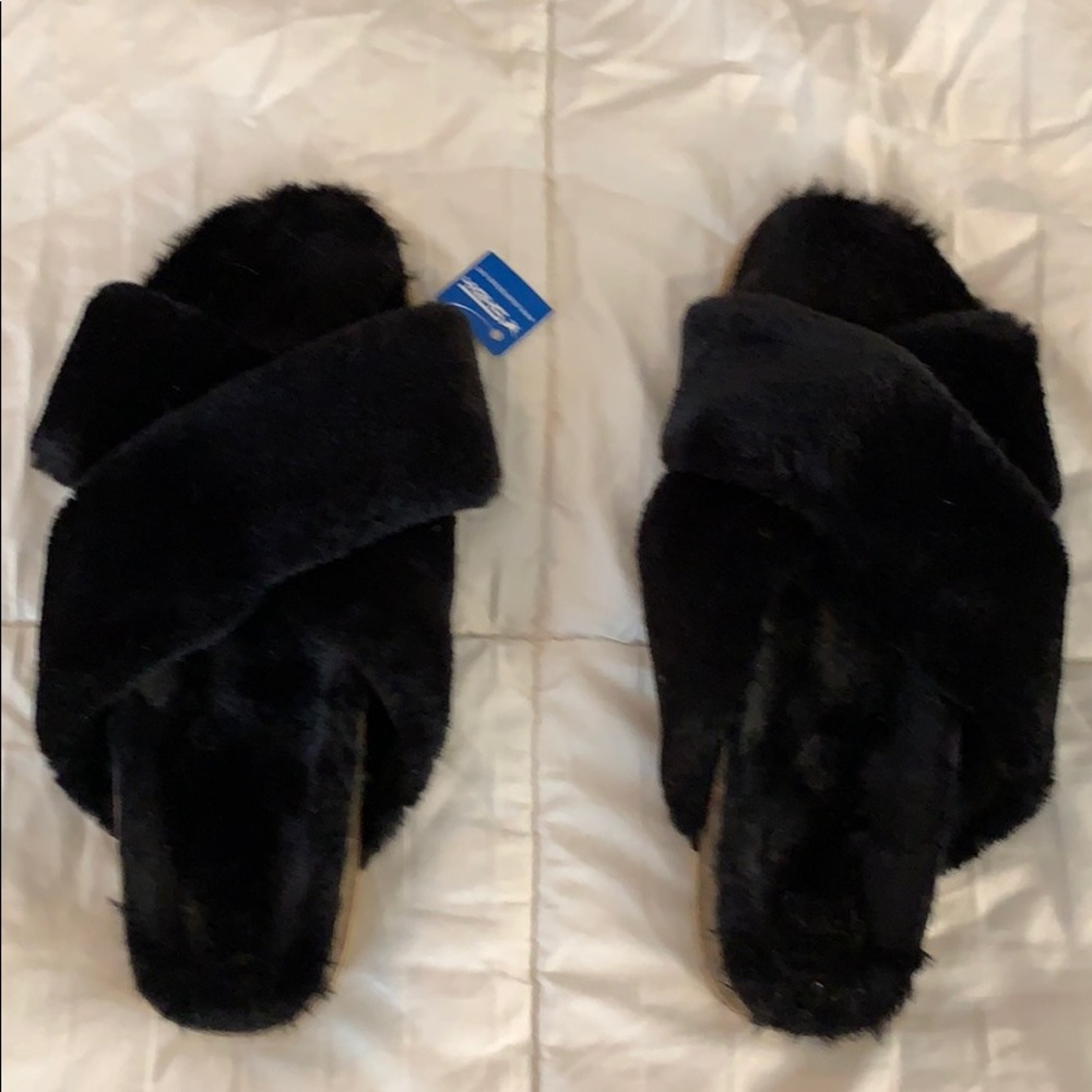 Women’s slippers